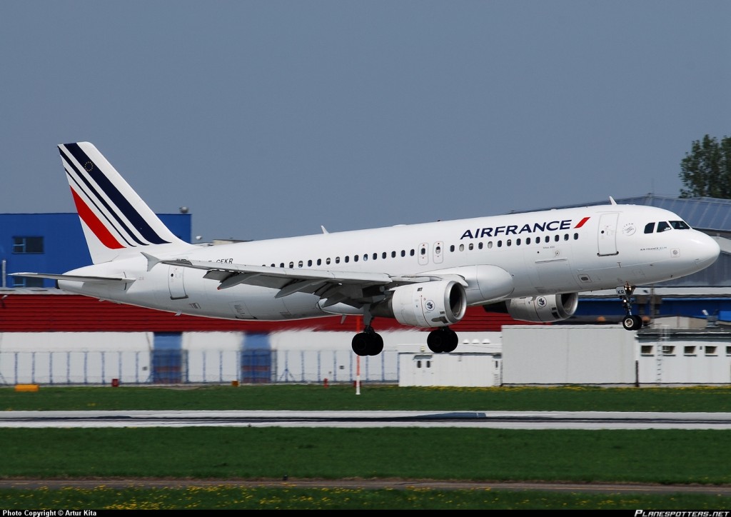 f-gfkr-air-france-airbus-a320-212_PlanespottersNet_276329